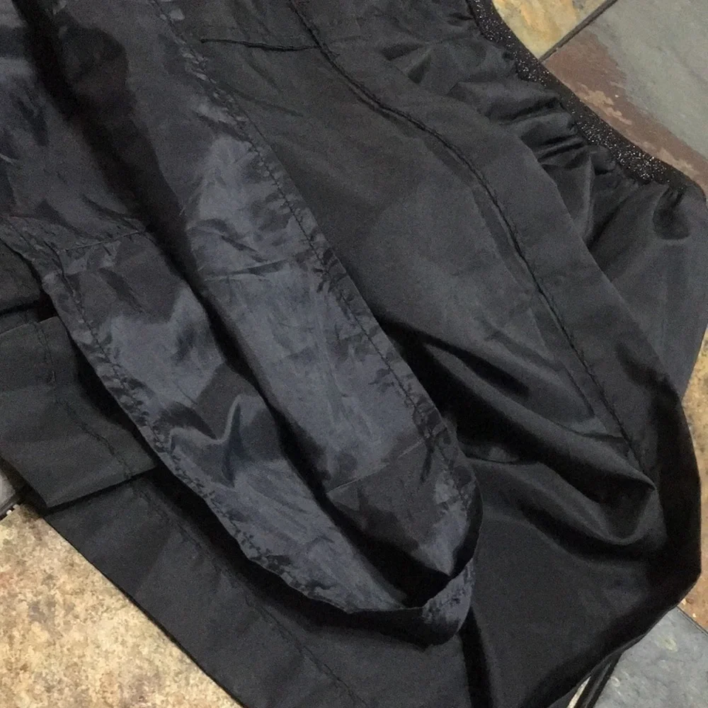 Ralph Lauren Girls black, pull-on skirt. Size Large